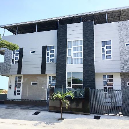 Grand Mulia Guest House Balikpapan  Exterior foto